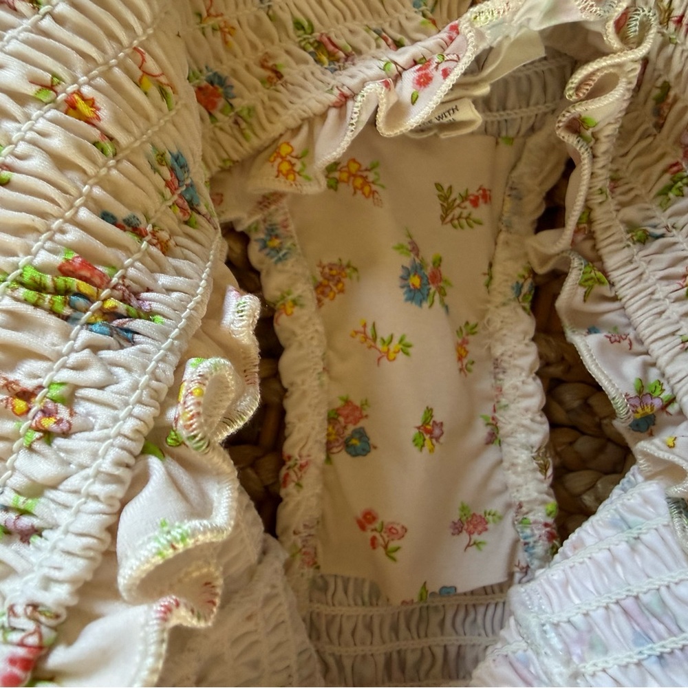 DÔEN Neptune Bikini Bottoms Size Small Cream Dylis Posy Smocked High Rise - Picture 4 of 6